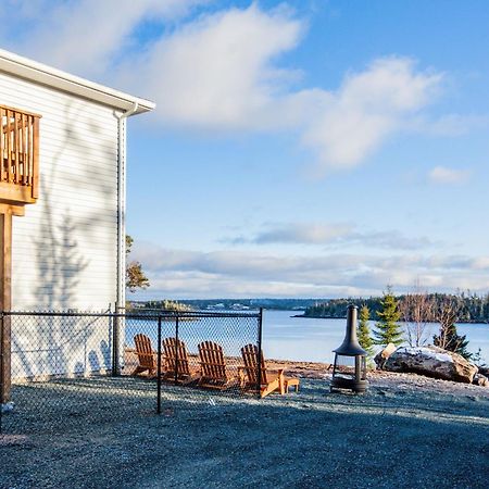 Head of Jeddore New English Point Oceanfront Living With Hot Tub 아파트 외부 사진