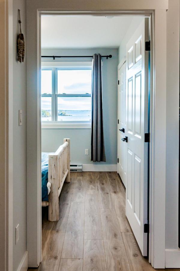 Head of Jeddore New English Point Oceanfront Living With Hot Tub 아파트 외부 사진
