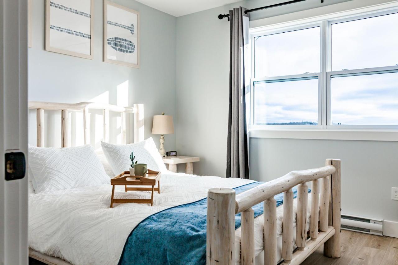 Head of Jeddore New English Point Oceanfront Living With Hot Tub 아파트 외부 사진